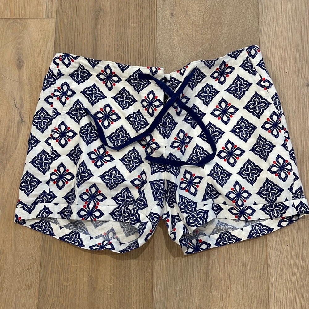 Vineyard Vines shorts 2
